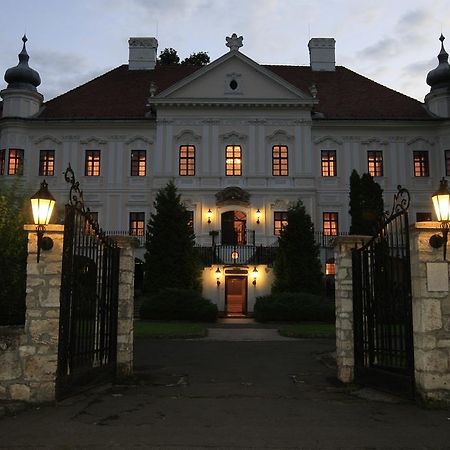 Teleki-Degenfeld Kastelyszallo Szirák Eksteriør billede
